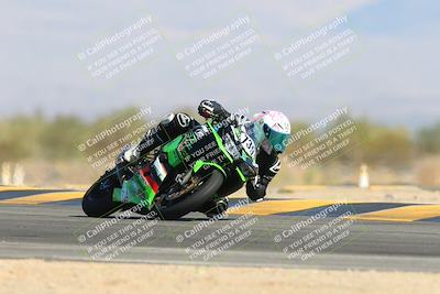 media/Oct-20-2024-CVMA (Sun) [[d4a3dff211]]/Race 9-Formulw LW Twins SHOOTOUT/